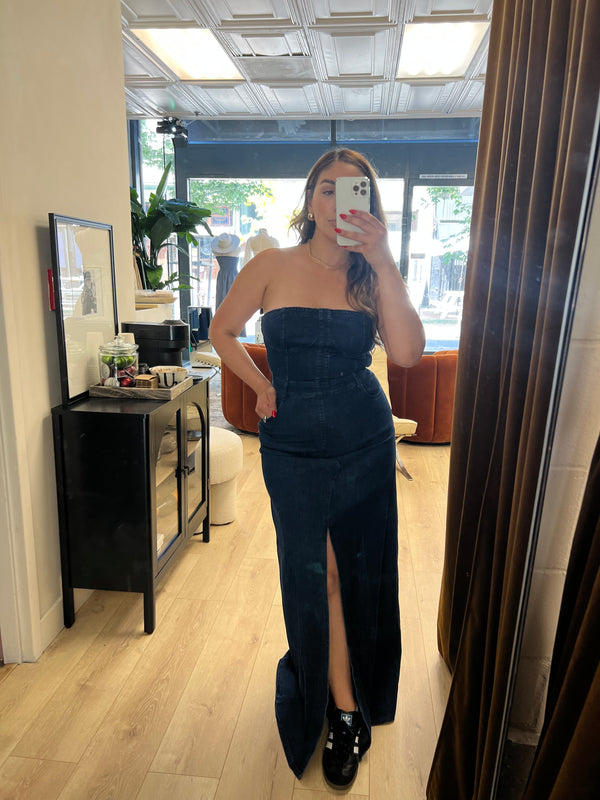 STRAPLESS DENIM MAXI DRESS