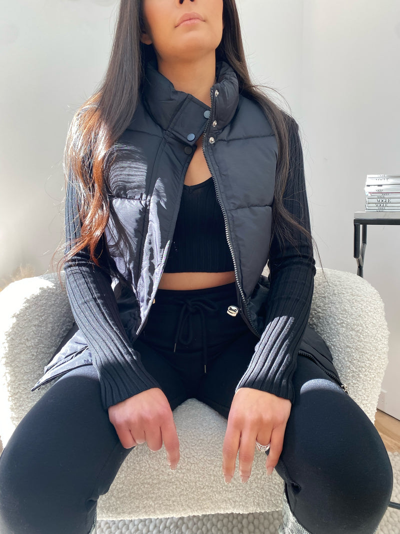 Jacket Vest Puffer in Black